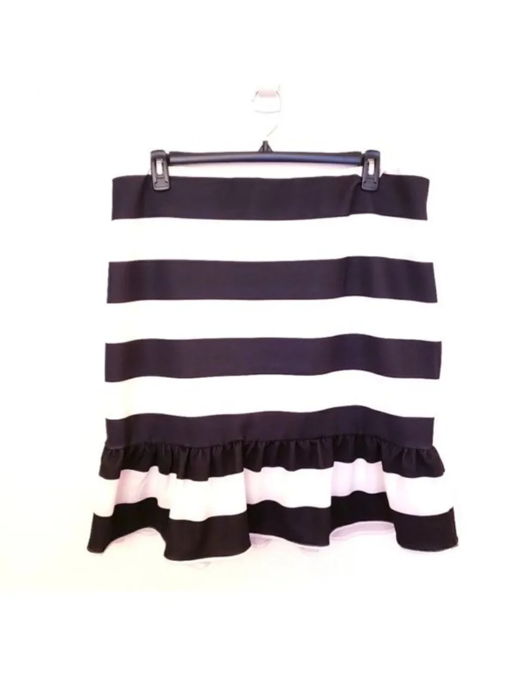 Eloquii Striped Peplum Hem Black and White Knee Length Skirt Size 20 EUC